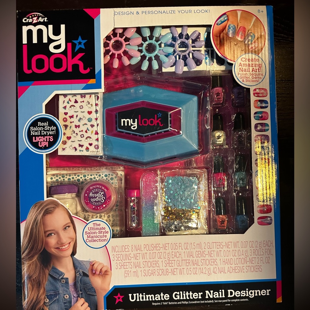 Target My Look Manicure Kit.  Kids Toy/Art & Crafts.  New in Box